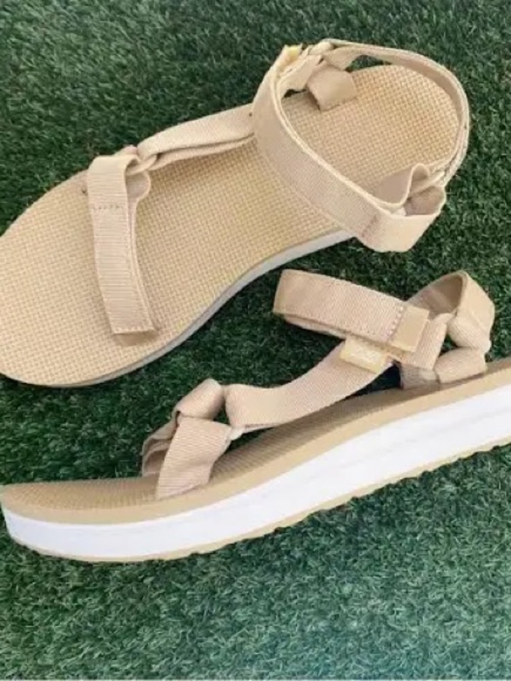 Teva Midform Universal Sandal